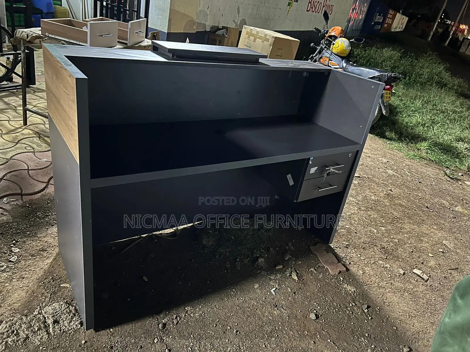 Contemporary Reception Desk Lockable Durable