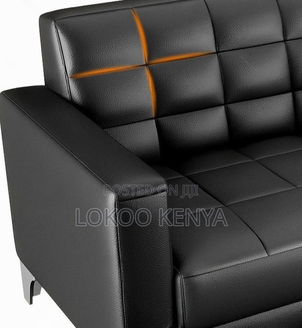 Office Sofa : Black Leather 5-Seater Sofa for Office - thumbnail 4