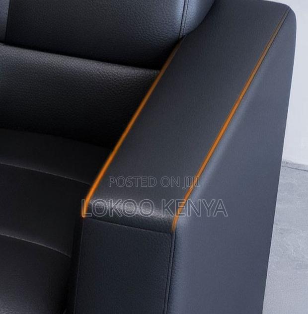 Office Sofa : Black Leather 5-Seater Sofa for Office - thumbnail 6