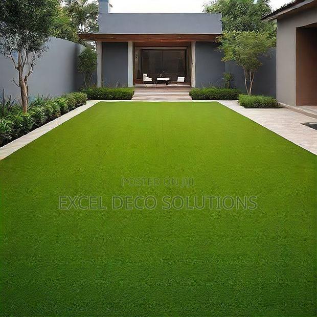 Affordable 20mm Grass Carpet – Great Value Choice - main view
