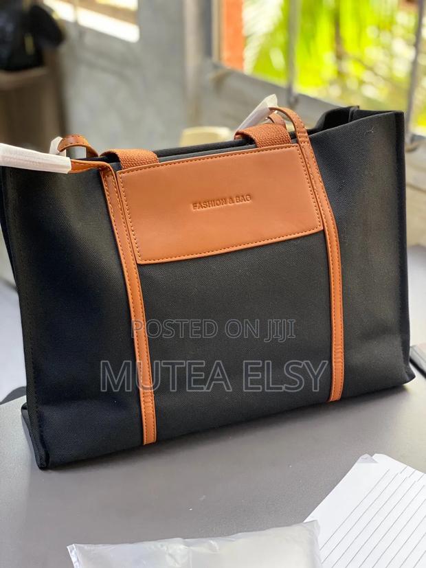Black Cream Quality Tote Bags Canvas Material Is Available - thumbnail 2