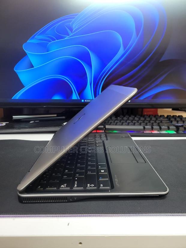Laptop Dell Latitude E7240 8GB Intel Core I5 SSD 256GB - thumbnail 2