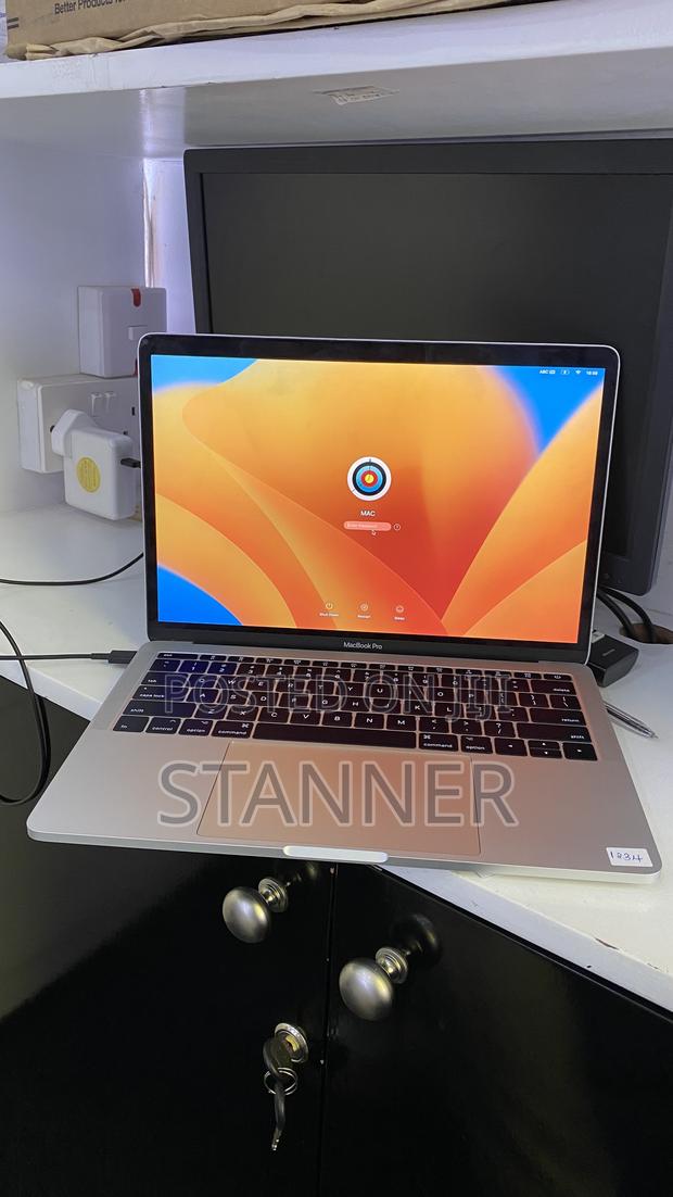 Laptop Apple MacBook Pro 8GB Intel Core 5 SSD 256GB - thumbnail 3