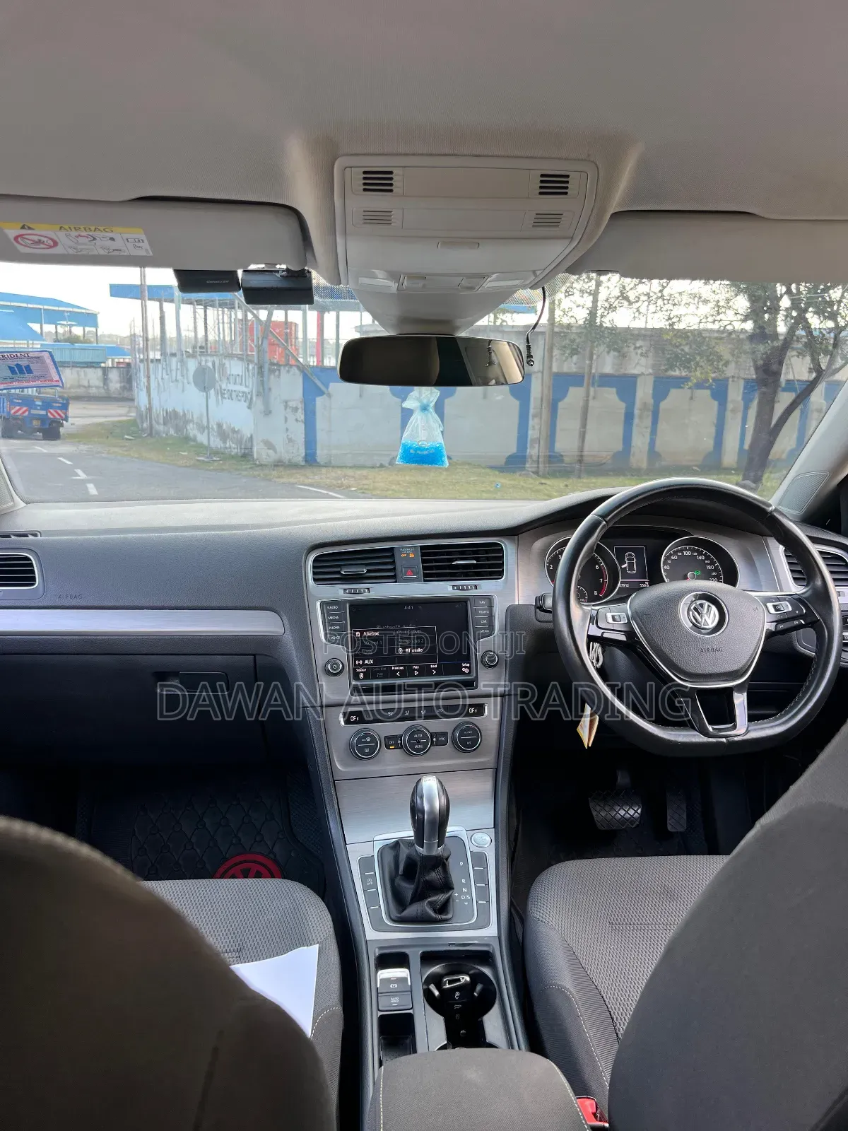 Volkswagen Golf 2017 Blue
