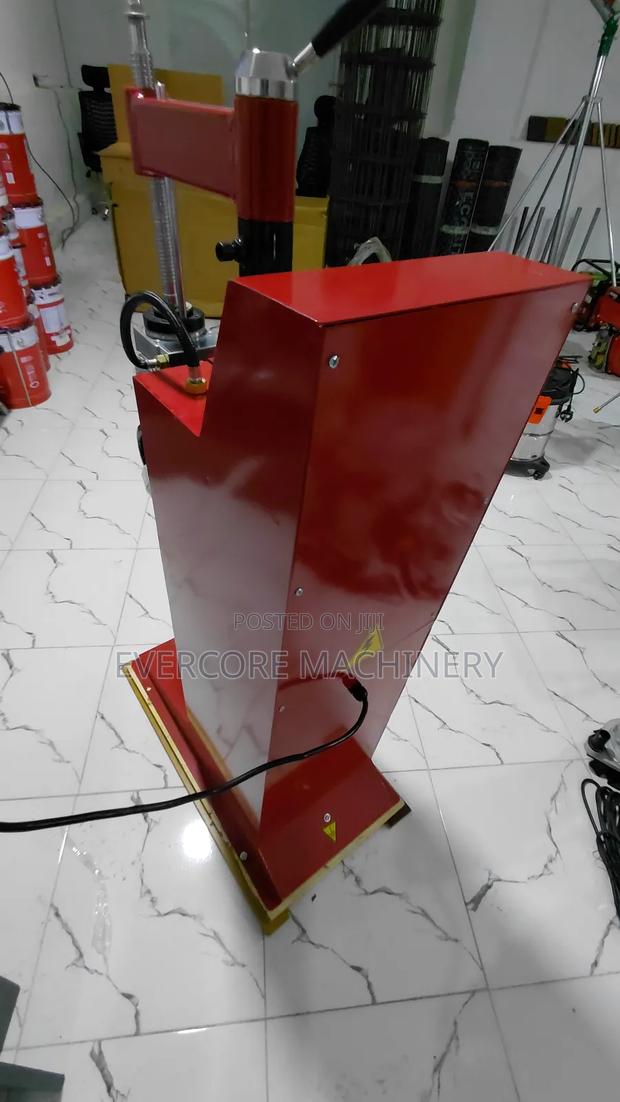 Commercial Tyre Vulcanizer Red Italian Single Phase - thumbnail 2