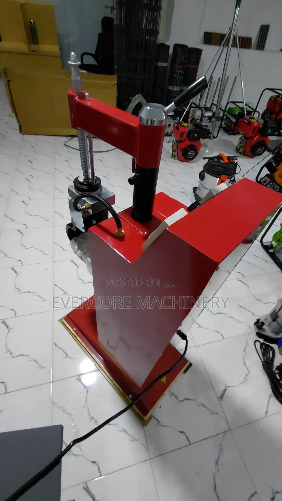 Commercial Tyre Vulcanizer Red Italian Single Phase