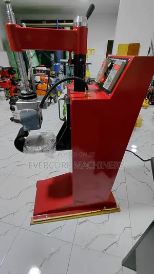 Big Tyre Vulcanizing Machine Electric Power Offer!