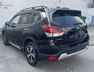 Subaru Forester 2018 Black