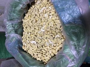 Raw Cashewnuts - main view