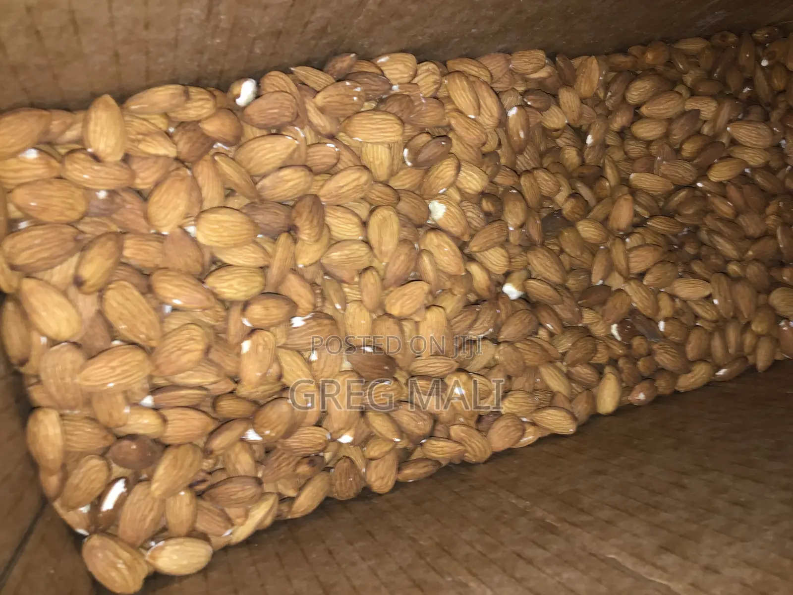 Almondnuts