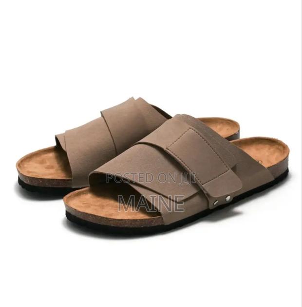 Custom Unisex Beach Slides - Durable Stylish Sandals - thumbnail 5
