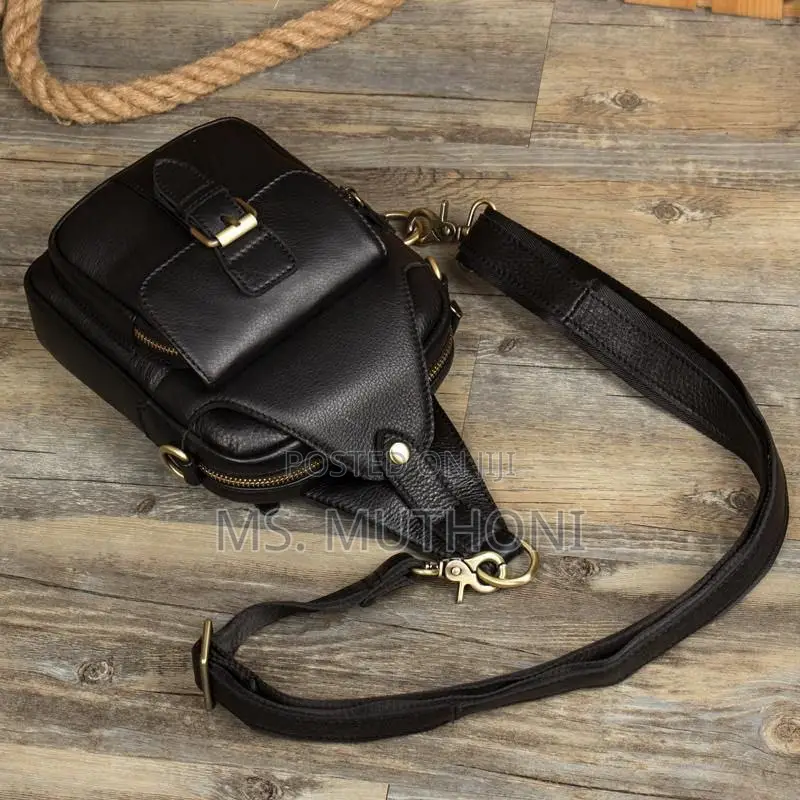 Unisex Leather Crossbody Sling Bag