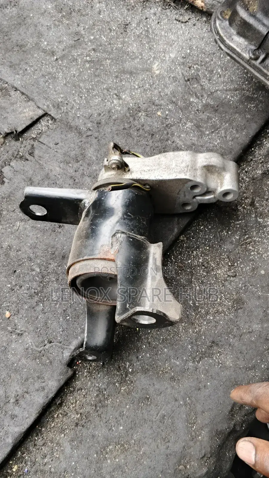 Engine Mountain Mazda Demio