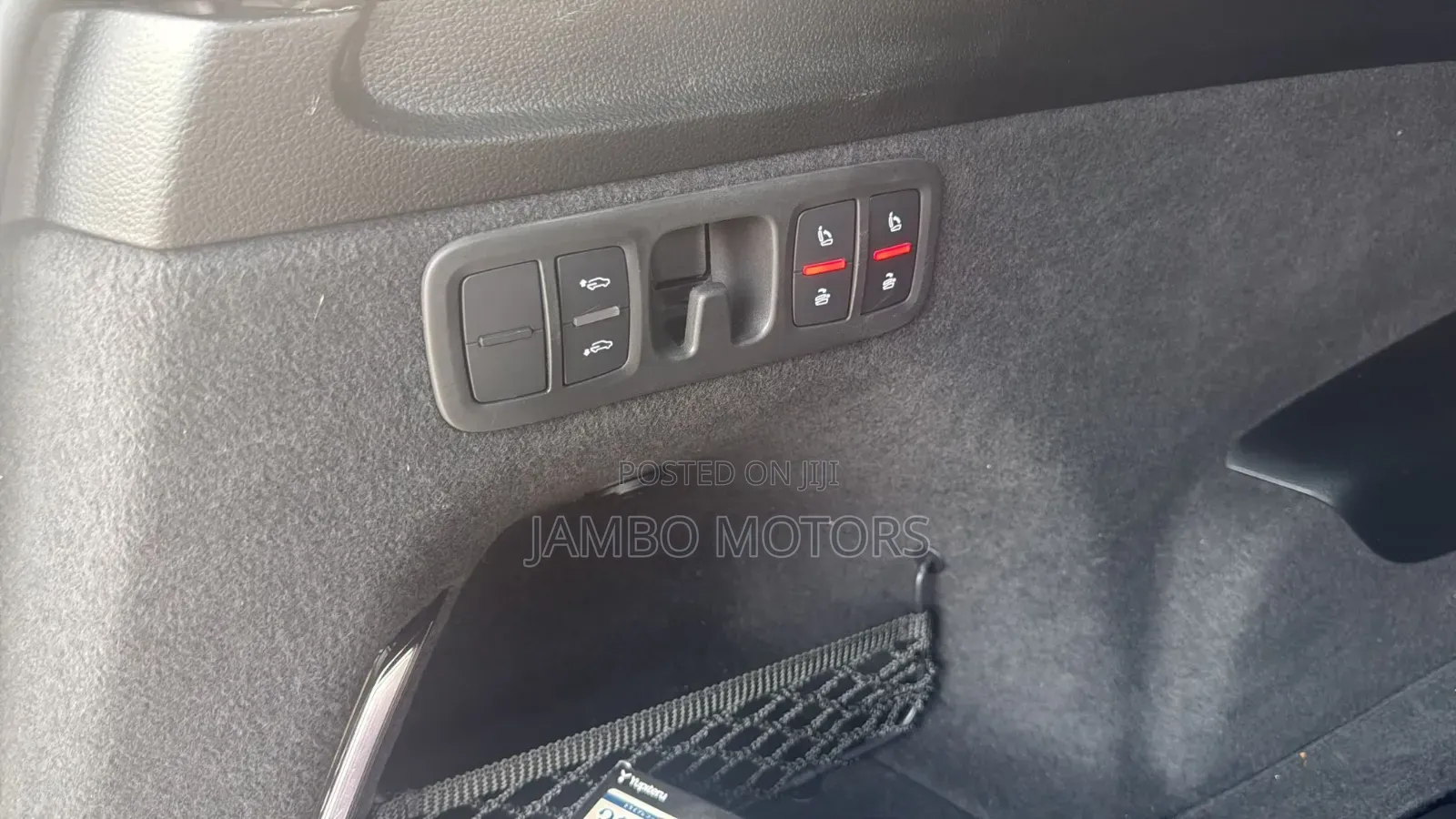 Audi Q7 45 SE Premium AWD quattro 2019 White