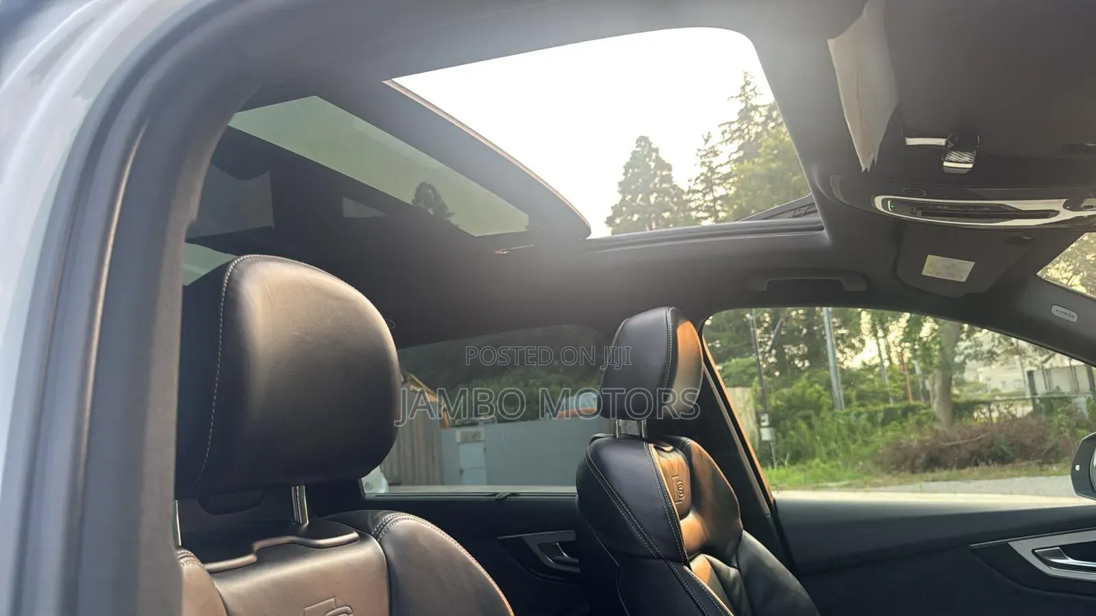 Audi Q7 45 SE Premium AWD quattro 2019 White