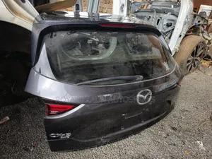 Cx-5 2018 Automatic Boot/ Tailgate