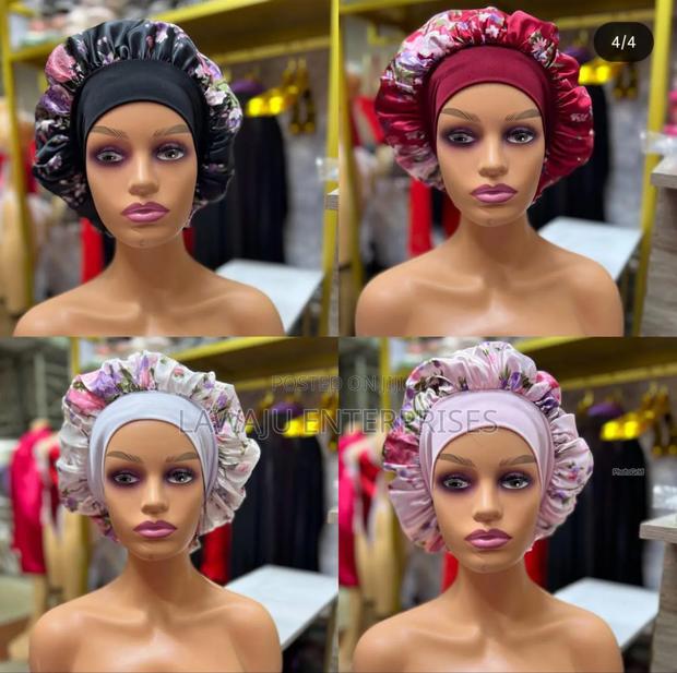 Satin Bonnet - thumbnail 3