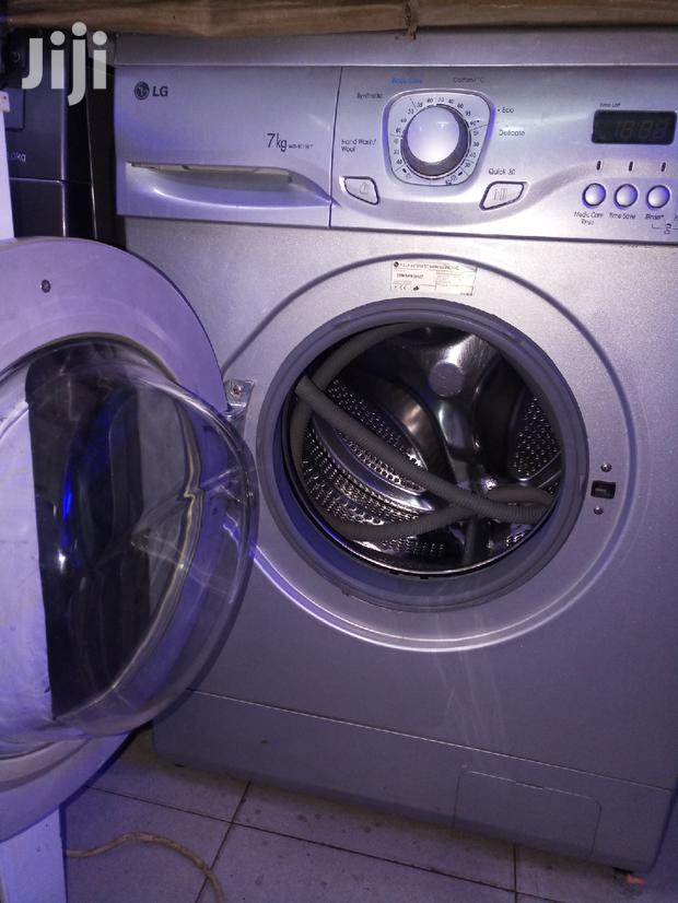 Washing Machine - thumbnail 2