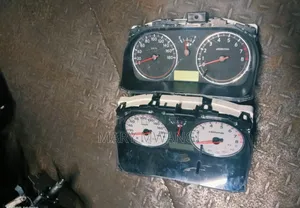 Ex Japan Nissan Note Dashboard Clock
