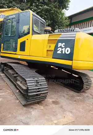 Excavator for Hire (Services)
