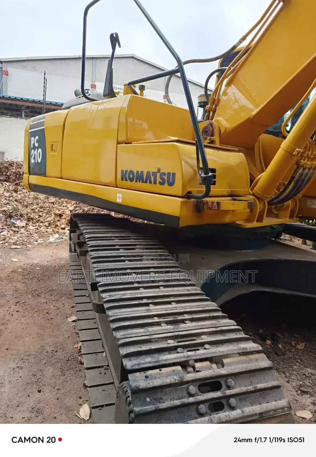 Excavator for Hire (Services)