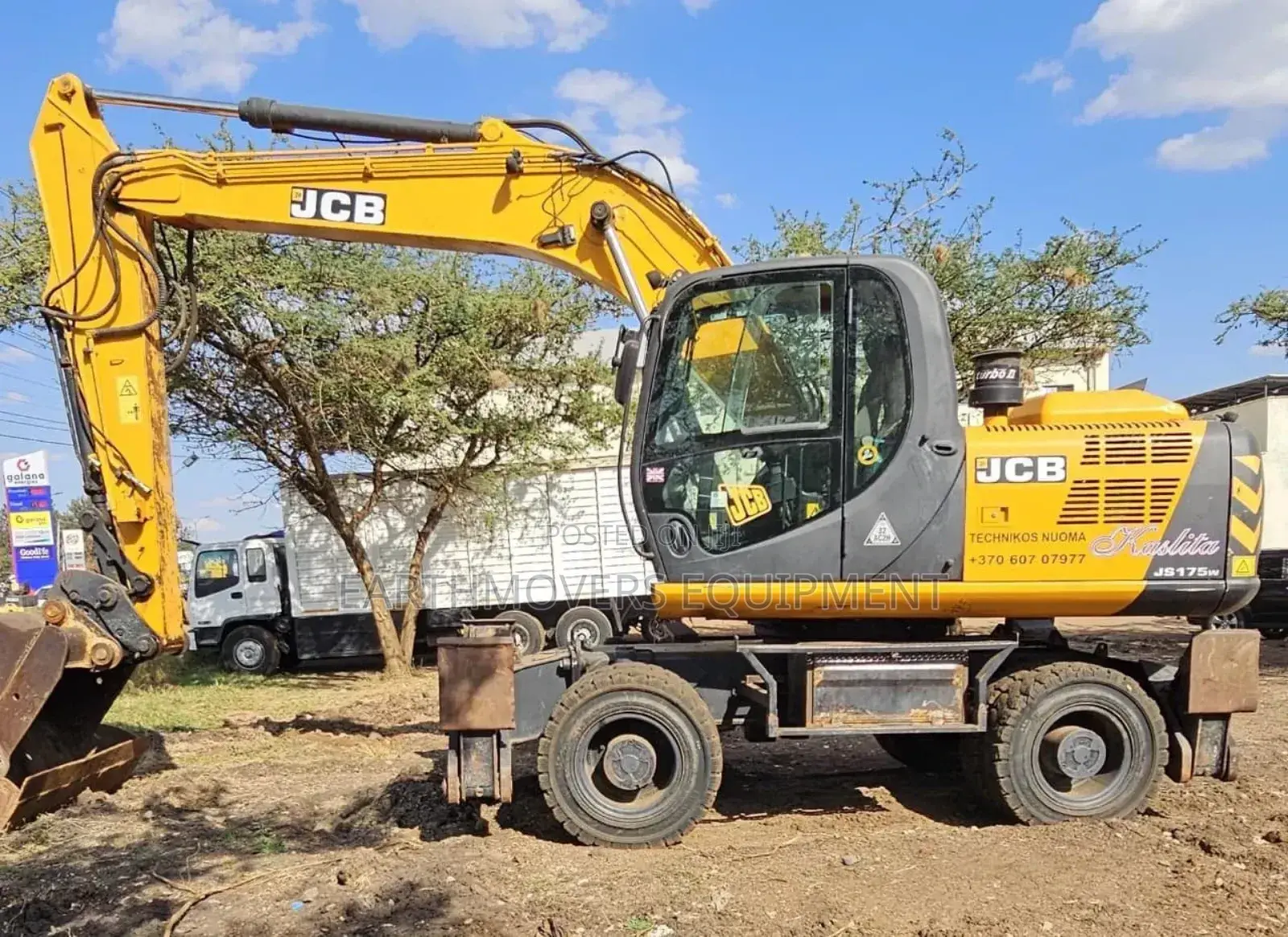 Wheeled Excavator for Hire