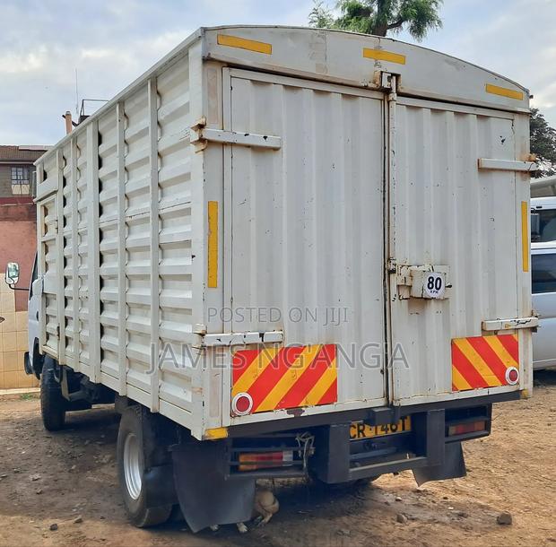 Mitsubishi Canter Fe84 - thumbnail 3