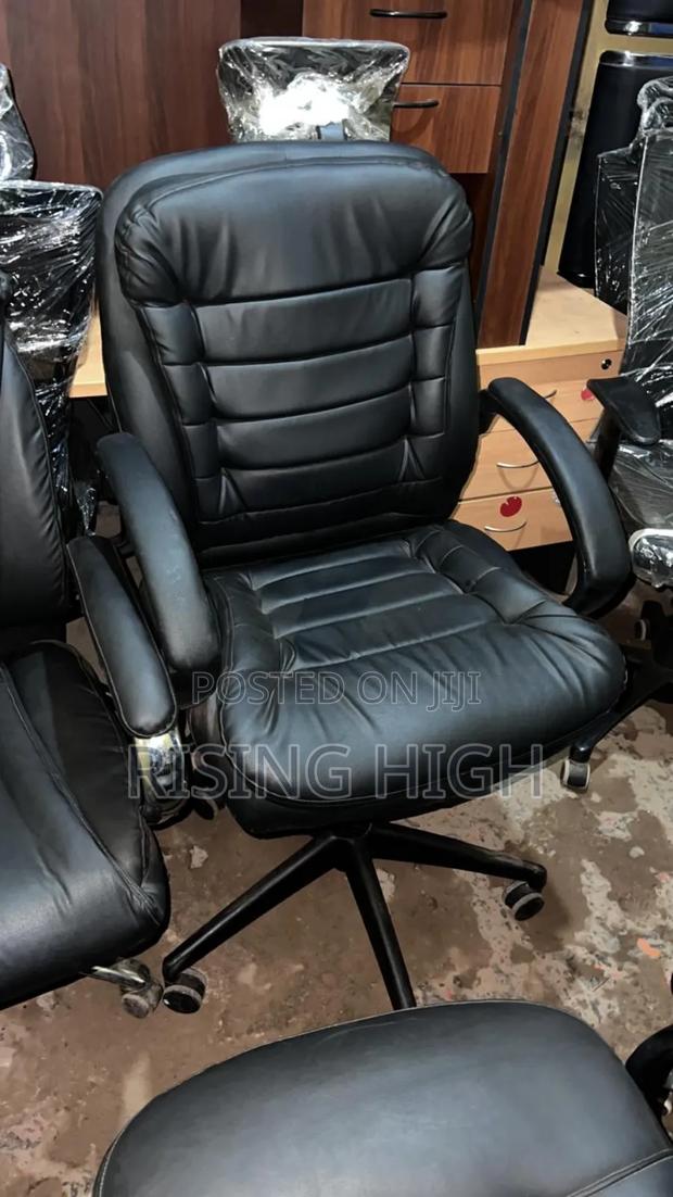 High Back Leather Executive Chairs – Modern Design