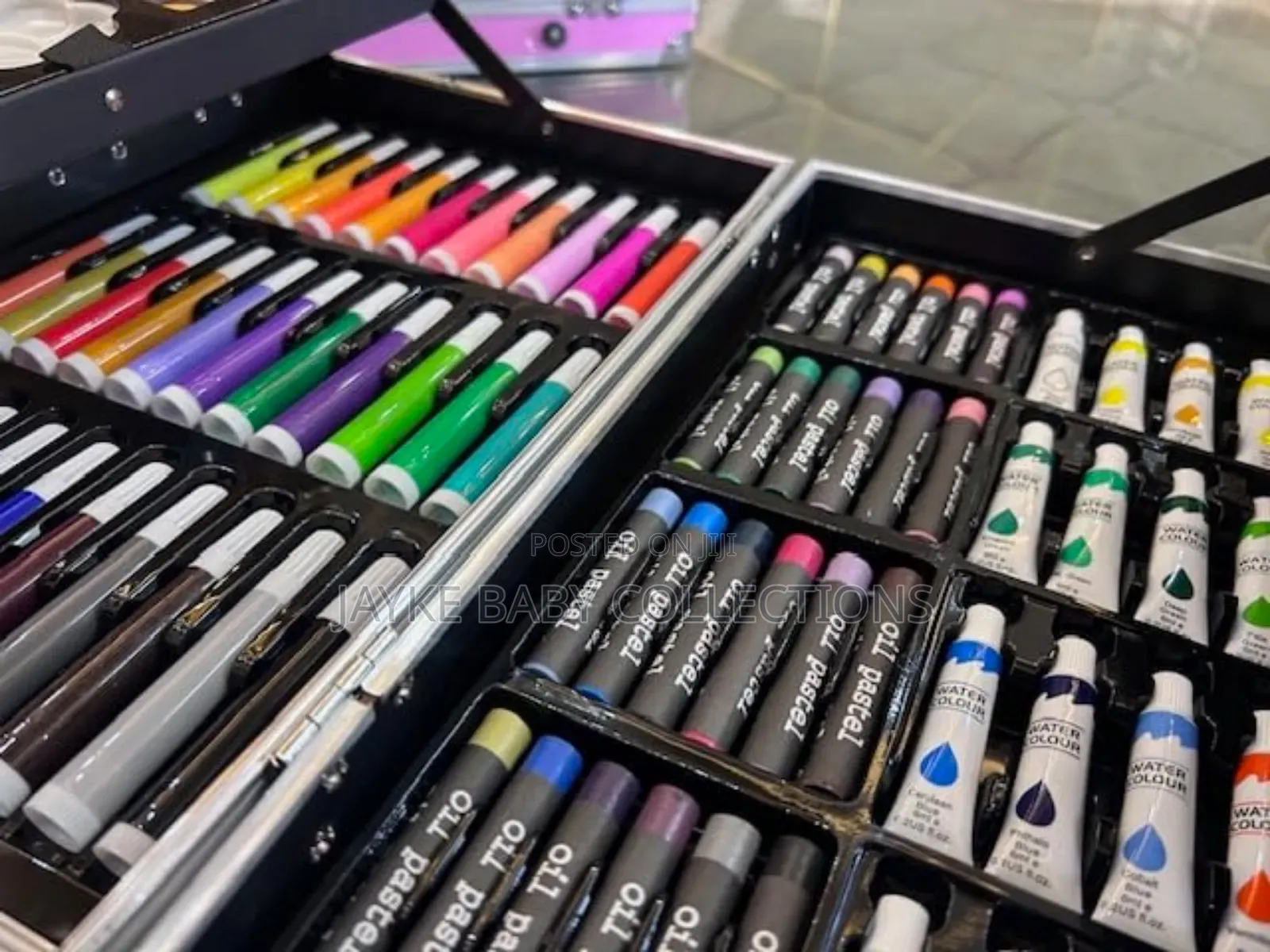 145pcs Universe Art Set With Case