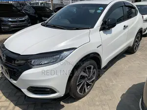 Honda Vezel 1.5 Hybrid 2WD 2018 Pearl