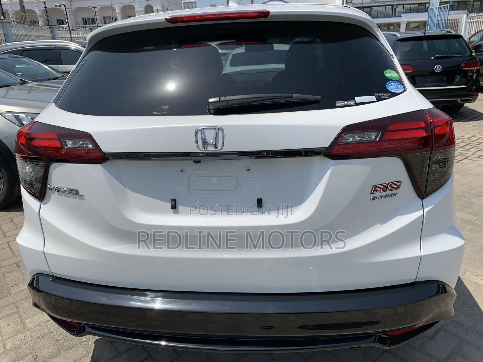Honda Vezel 1.5 Hybrid 2WD 2018 Pearl