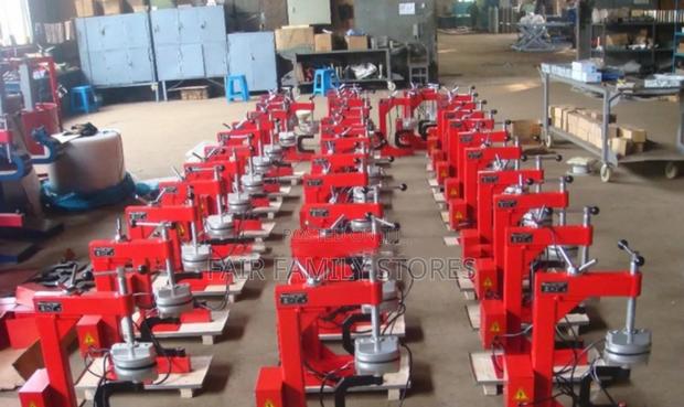 Tire Vulcanizing Machine - thumbnail 2