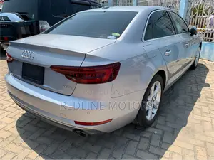 Audi A4 2.0T Premium AWD quattro 2018 Silver