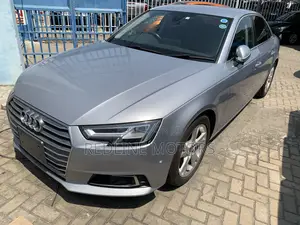 Audi A4 2.0T Premium AWD quattro 2018 Silver
