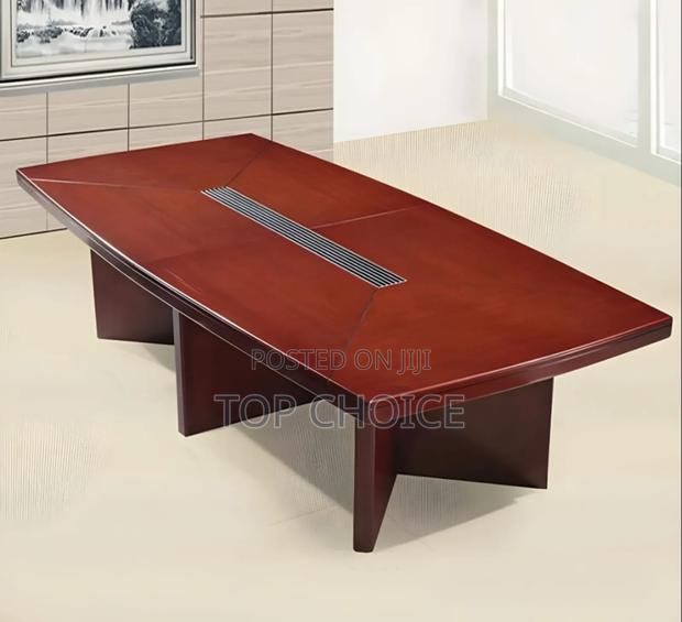 Local Boardroom Table - main view