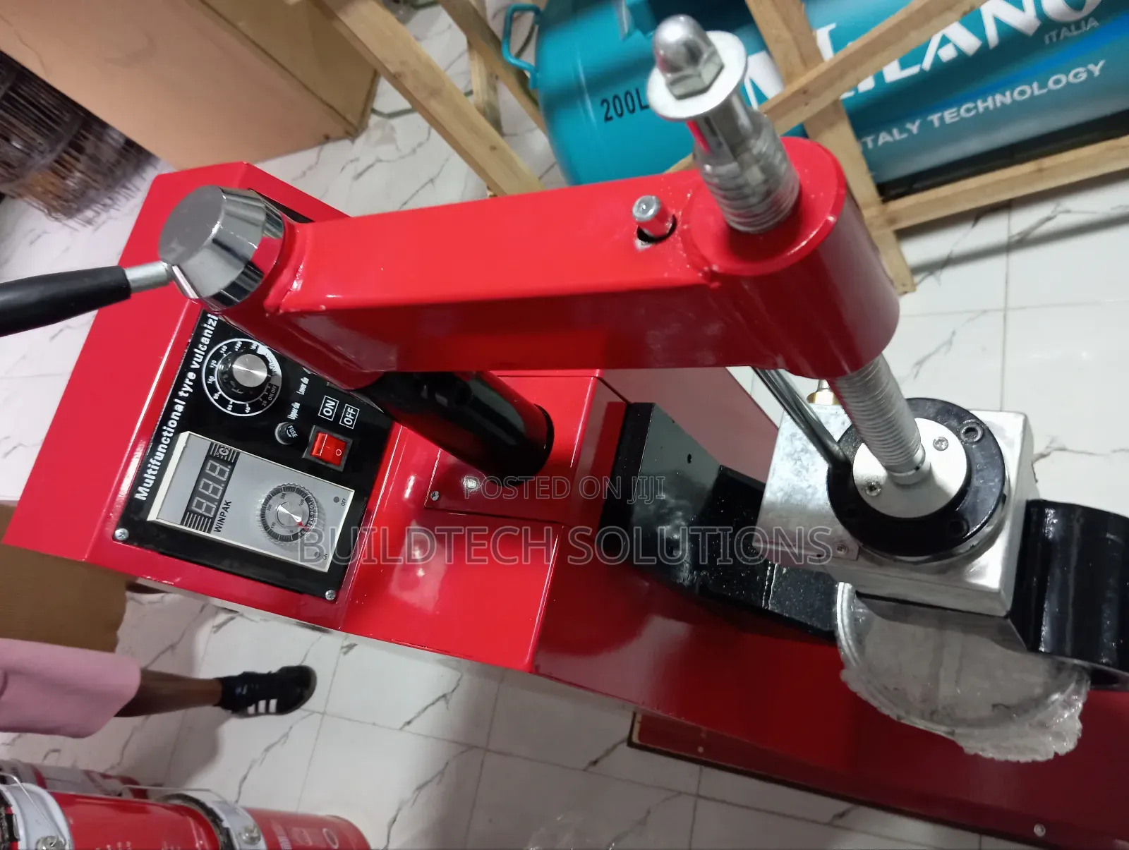 Car Tyre Vulcanizing Equipment