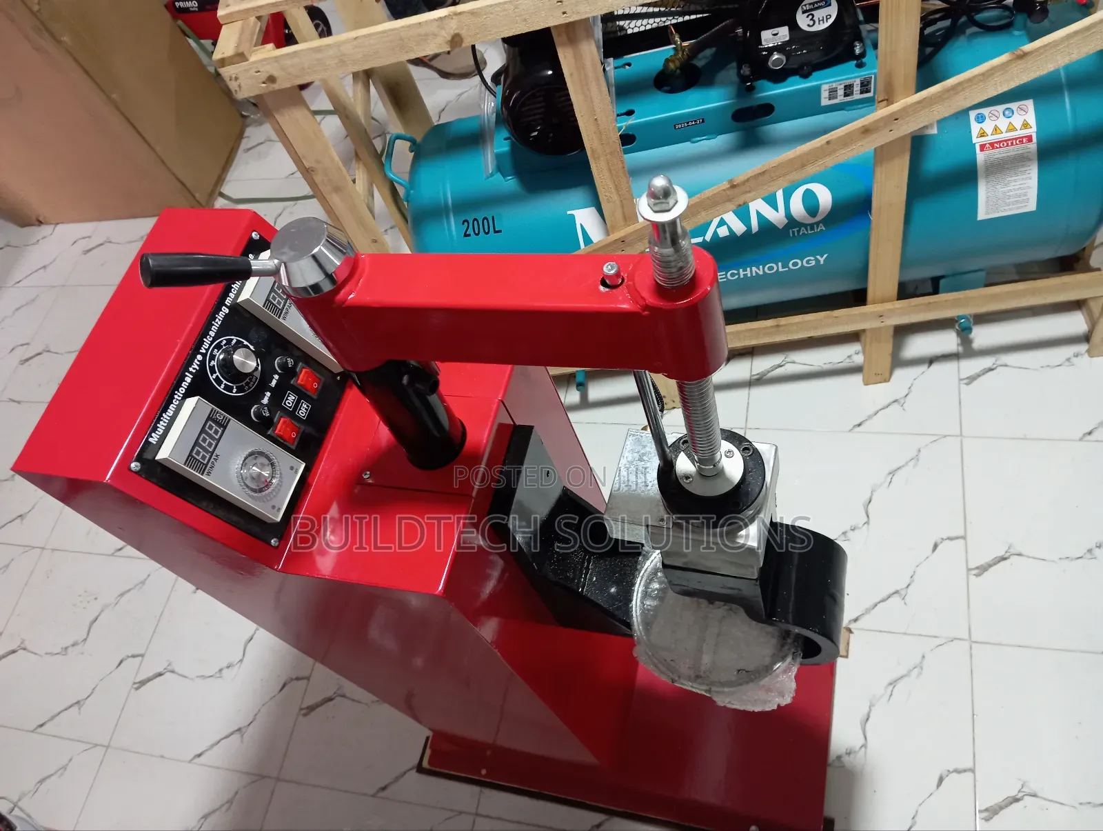 Hydraulic Tyre Vulcanizer