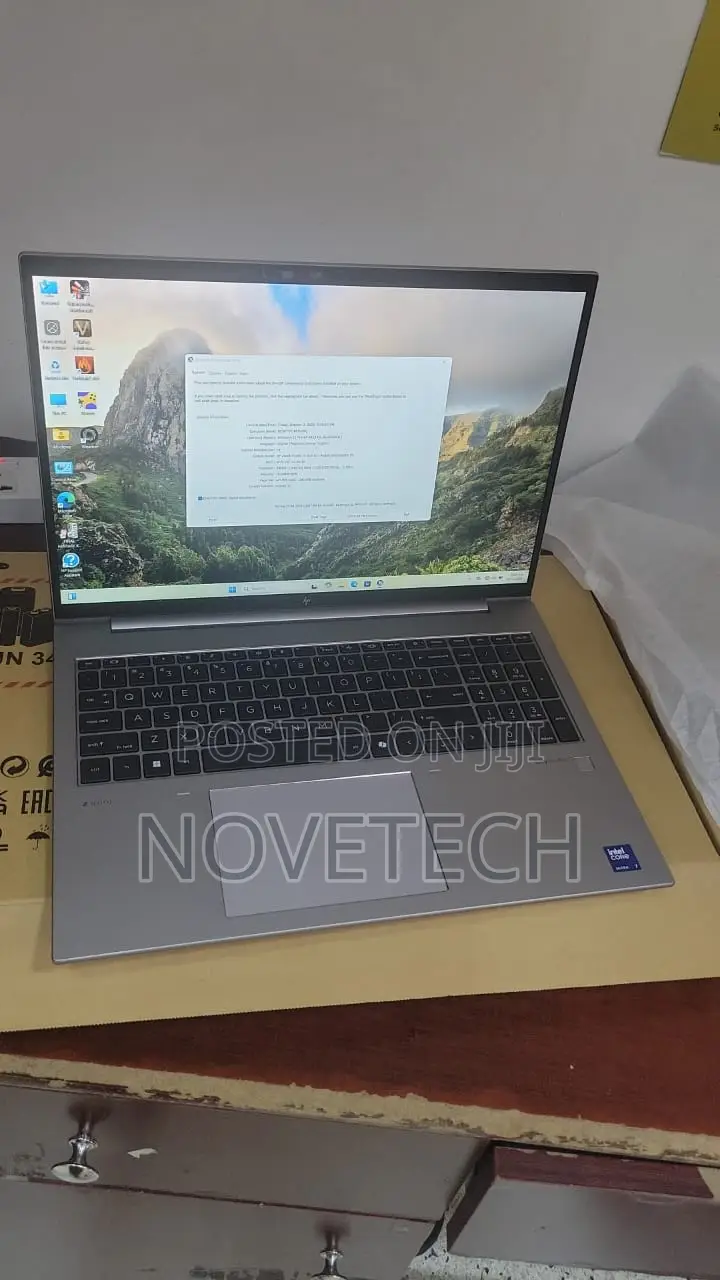 New Laptop HP ZBook Firefly 16 G10 16GB Intel Core I7 SSD 512GB