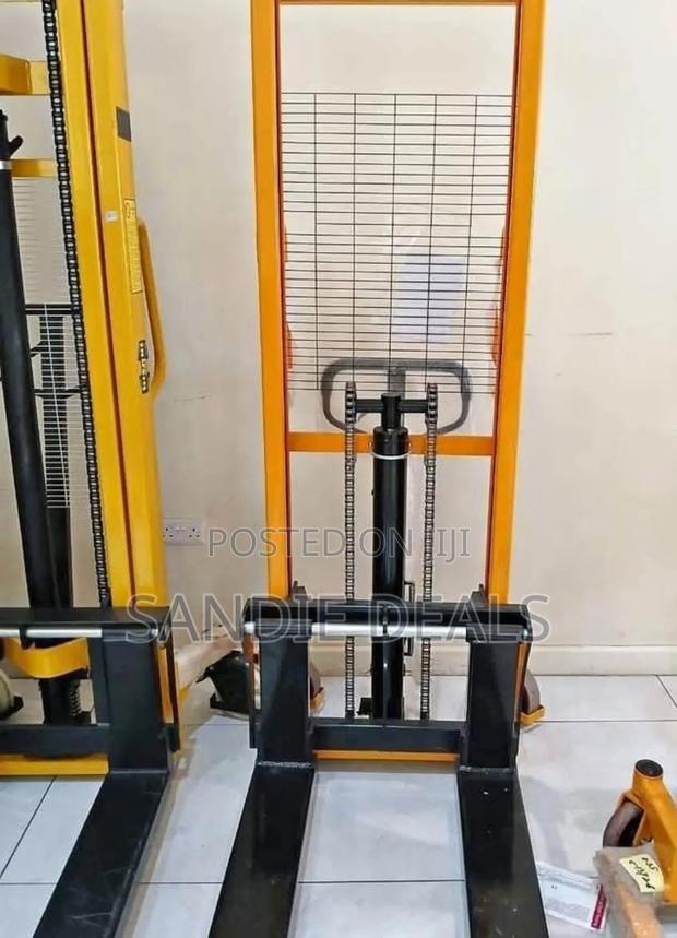 Hydraulic Stacker/Manual Stacker - main view