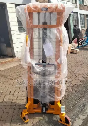 Hand Operated Stacker