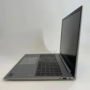 Laptop HP ZBook Firefly 16 G10 16GB Intel Core Ultra 7 SSD 1T