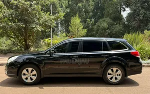 Subaru Outback 2011 Black