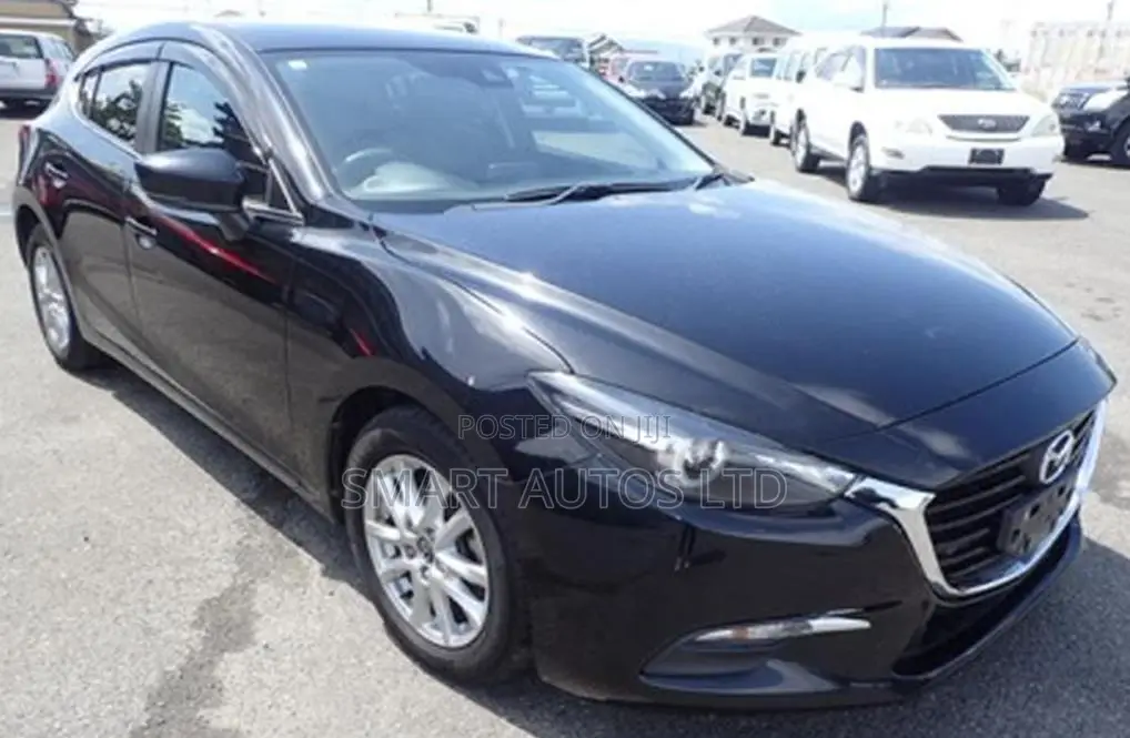 Mazda Axela 2018