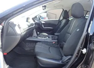 Mazda Axela 2018