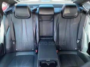 Toyota Crown 2018 White