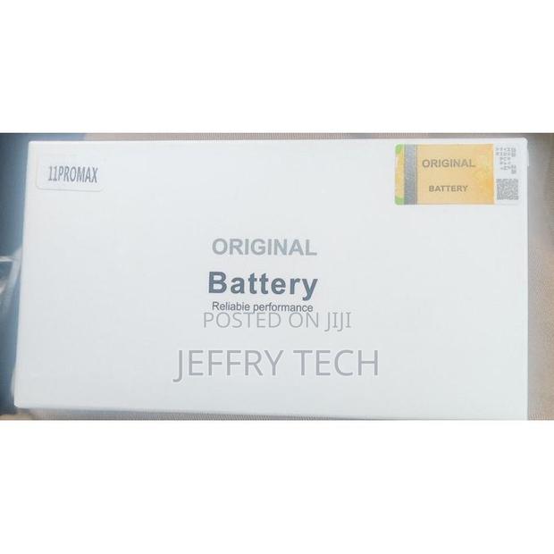 Replacement Battery for iPhone 11 Pro Max - thumbnail 2
