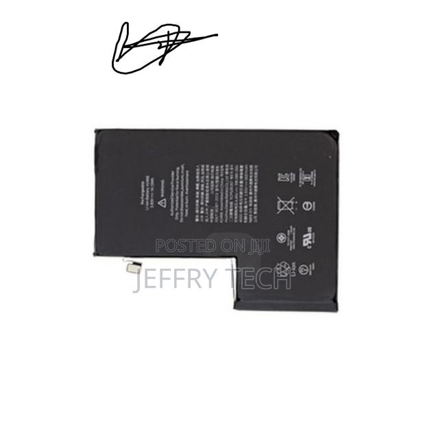 iPhone 12 Pro Max Replacement Battery - thumbnail 3
