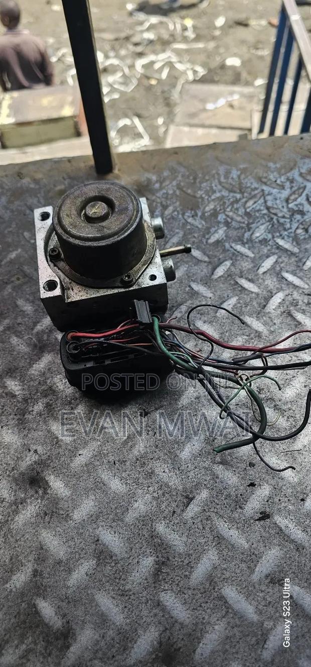 Mazda Axela Radiator Water Bottle - main view