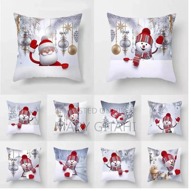 *Christmas Snow Themed Pillow Cases - main view