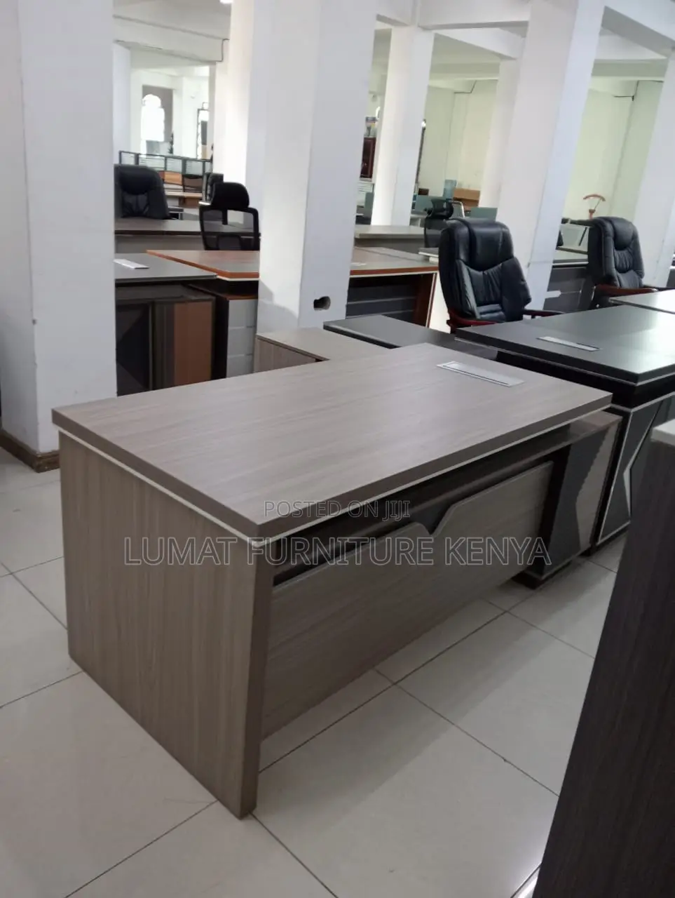 1.8m Manager’S Advanced Desk